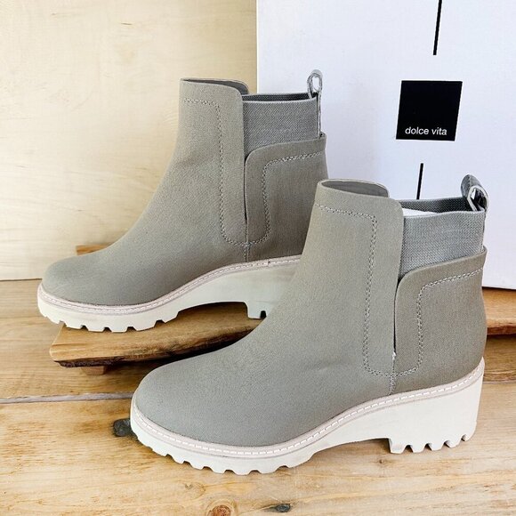 NIB Dolce Vita Sage Canvas Huey Boots Chelsea 10 Green‎ Ankle - Picture 1 of 8